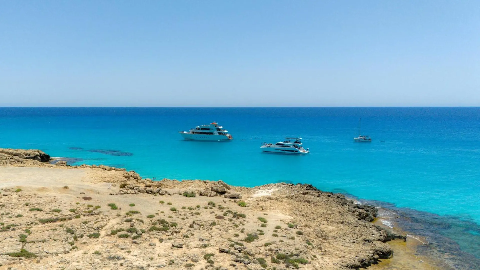 Aqua Beachfront Villas - Villa 2 Айя-Напа Кипр