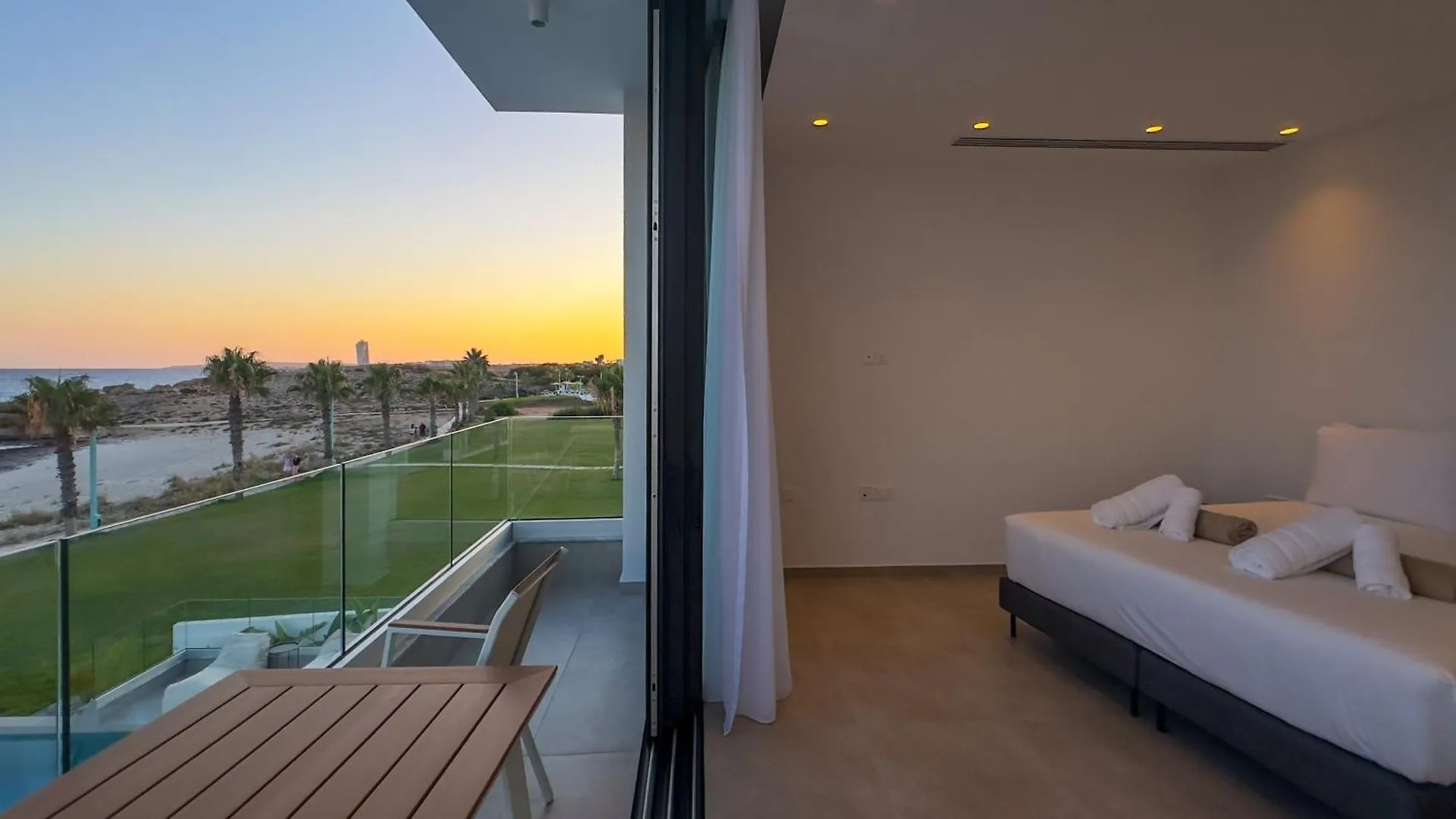 Aqua Beachfront Villas - Villa 2 Айя-Напа 0*,  Кипр