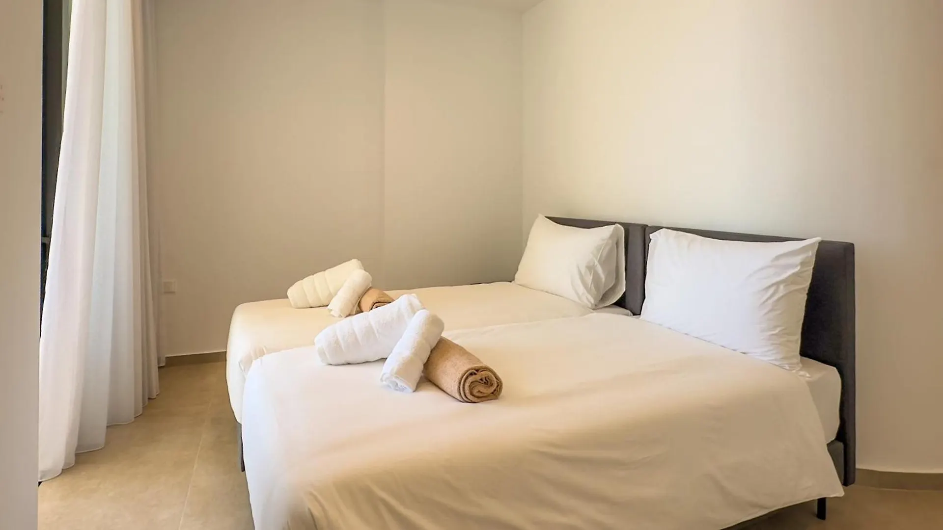 Aqua Beachfront Villas - Villa 2 Айя-Напа Кипр